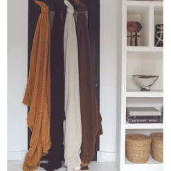 Unique Living Plaid Teddy Bruin - 150x200 cm